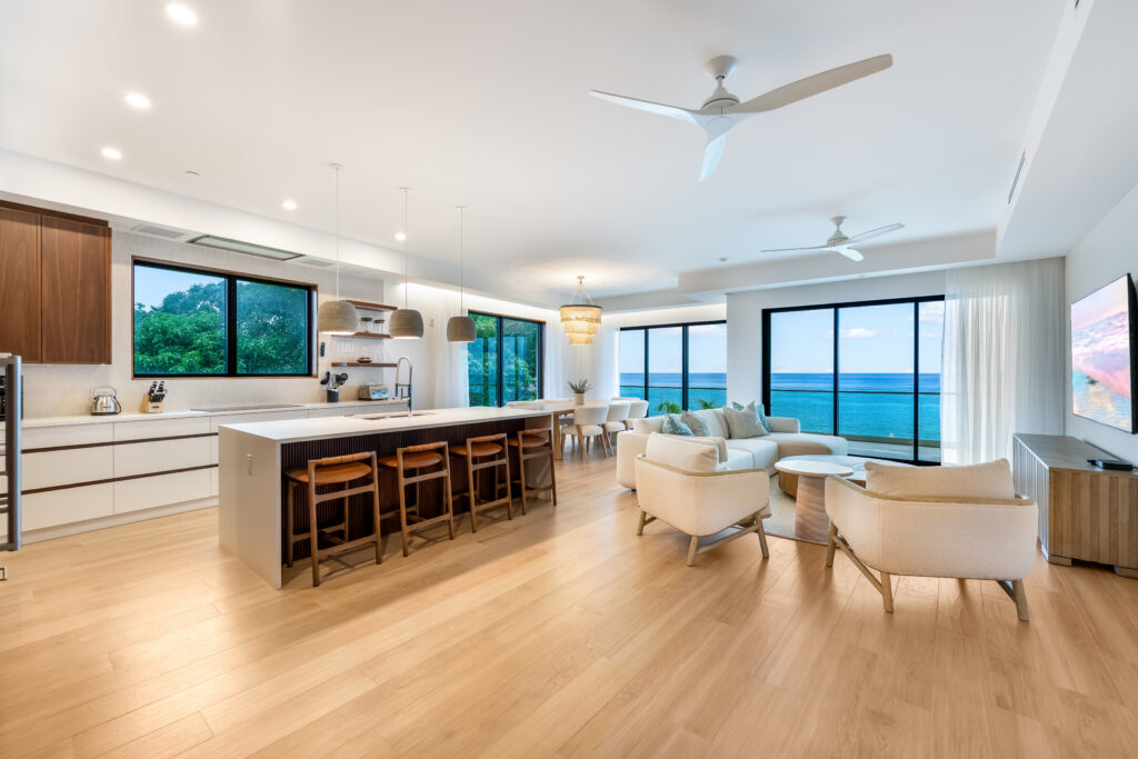 The Sands #4 Living Area